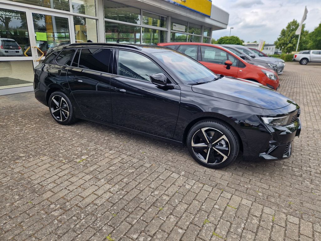 Opel Astra 2025