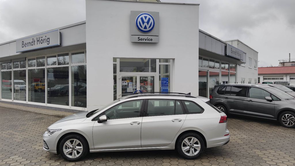 Volkswagen Golf 2021