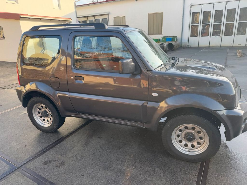 Suzuki Jimny 2016
