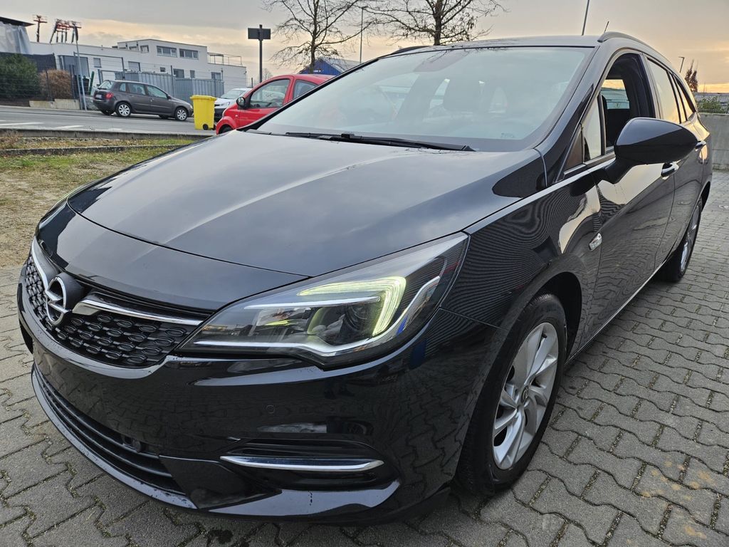 Opel Astra 2020