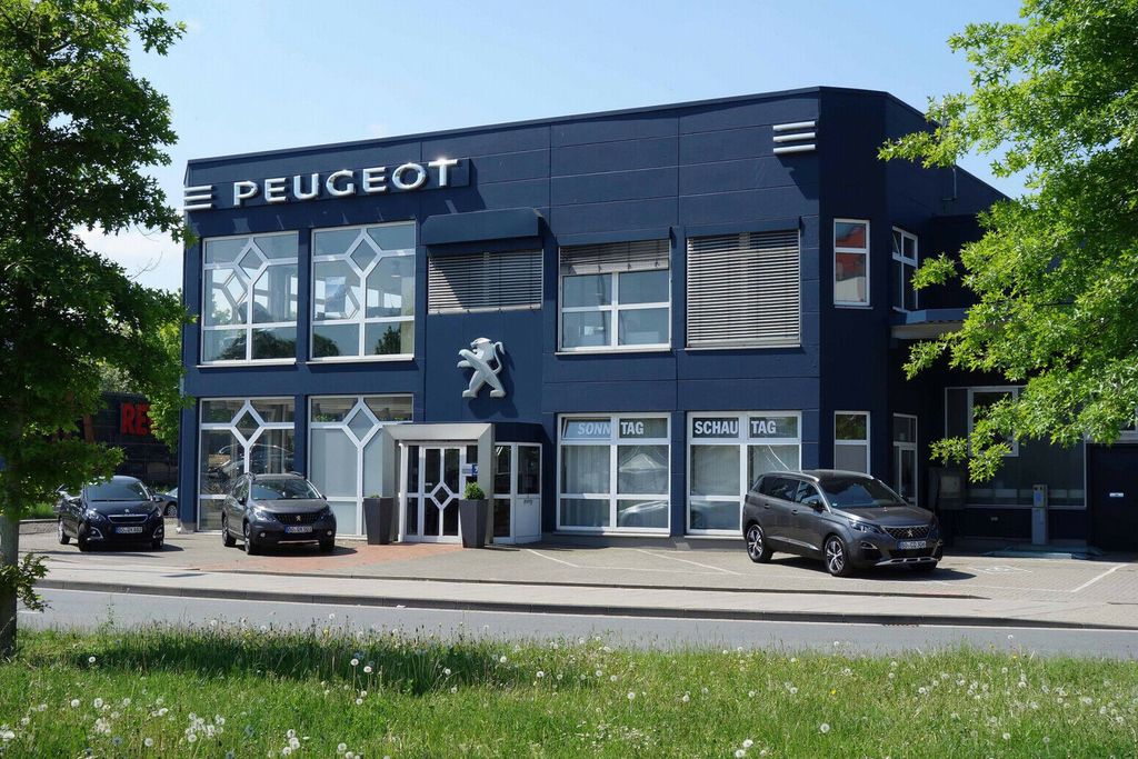 Peugeot 208 2021