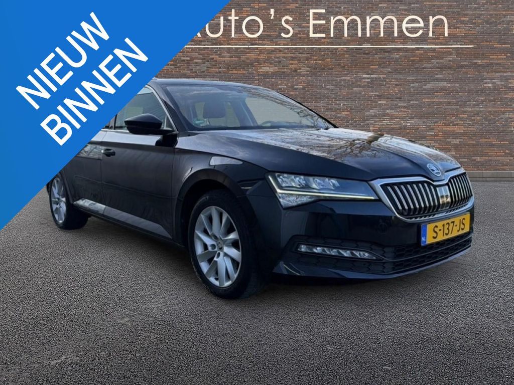 Skoda Superb 2023