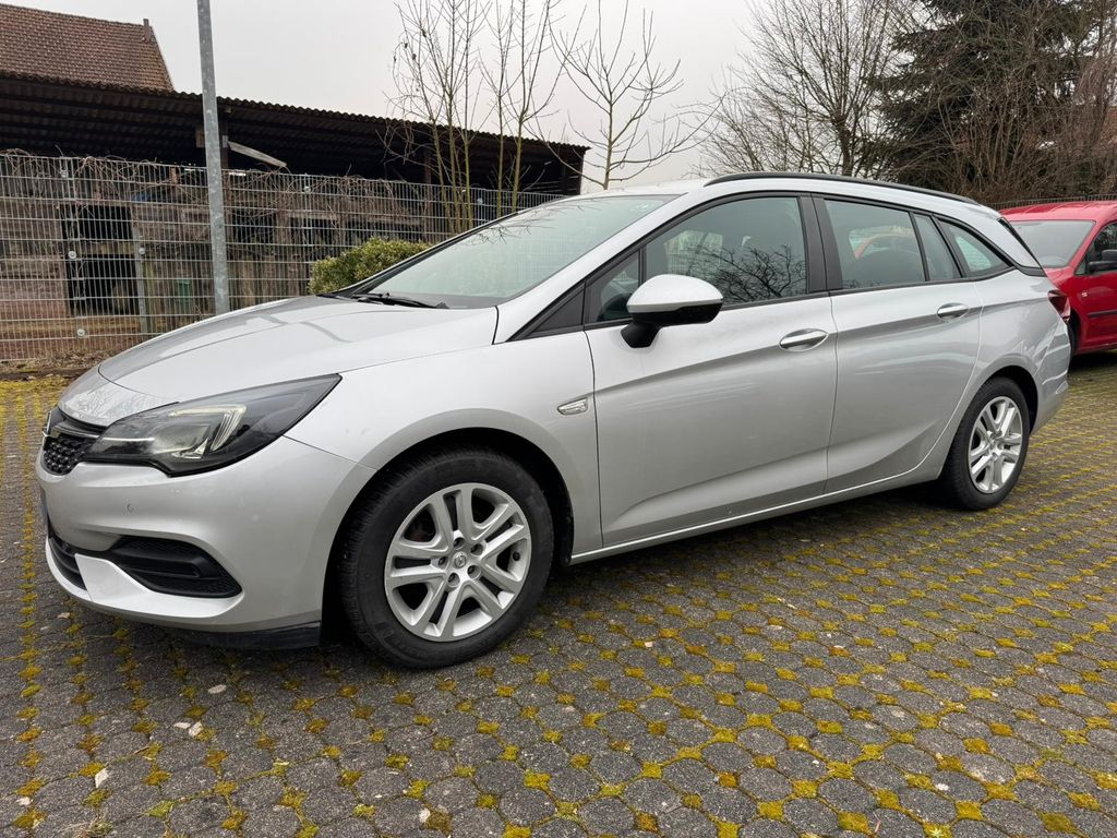 Opel Astra 2020