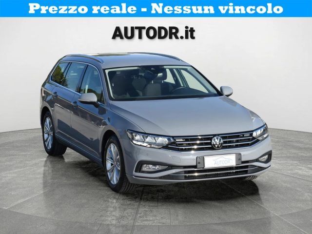 Volkswagen Passat 2022