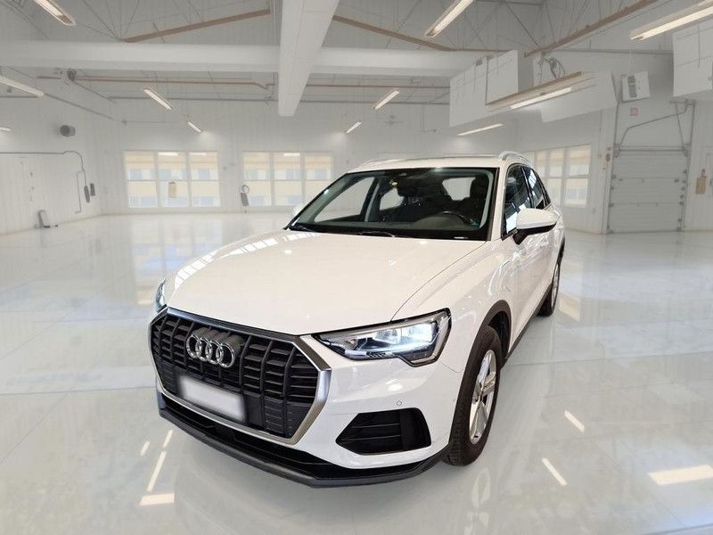 Audi Q3 2021
