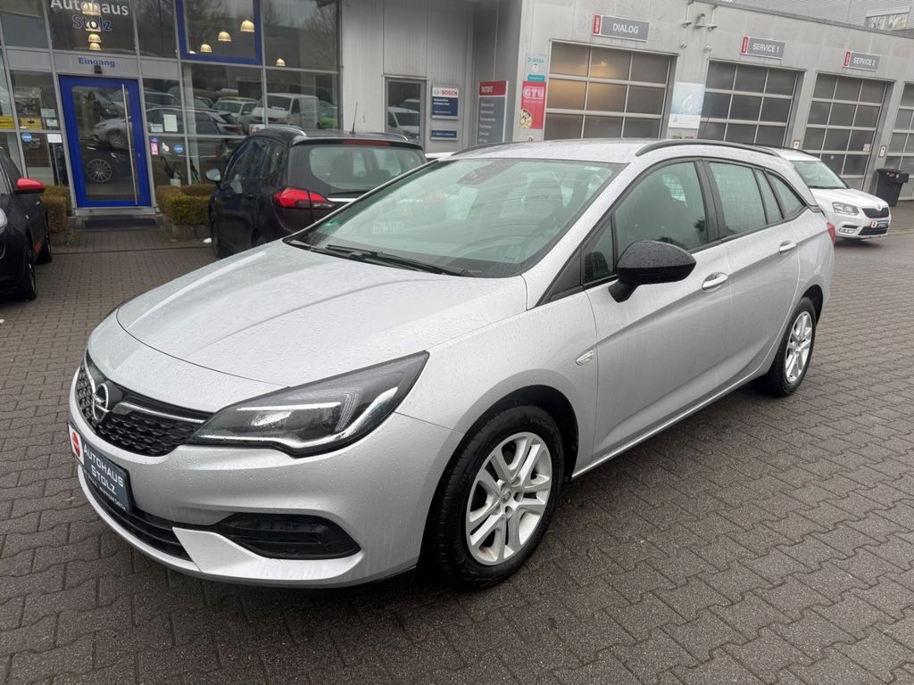 Opel Astra 2021