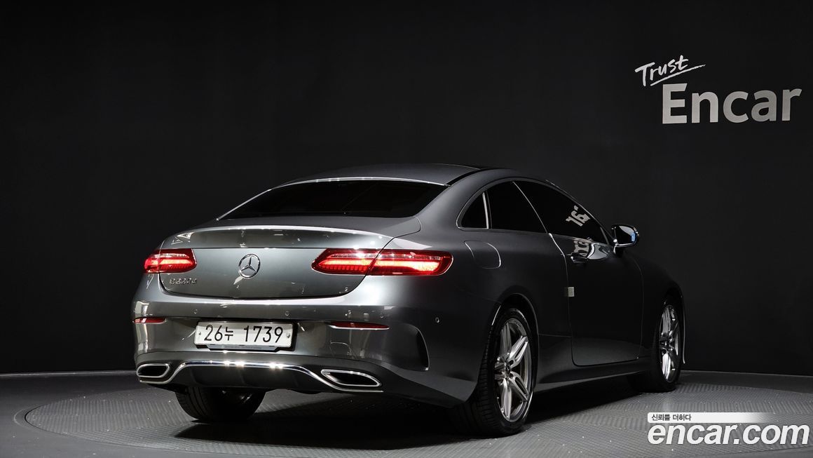 Mercedes-Benz E-Class 2017