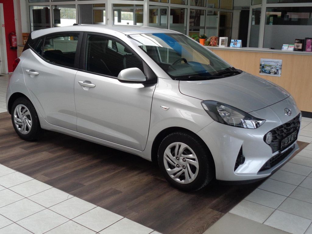 Hyundai i10 2021
