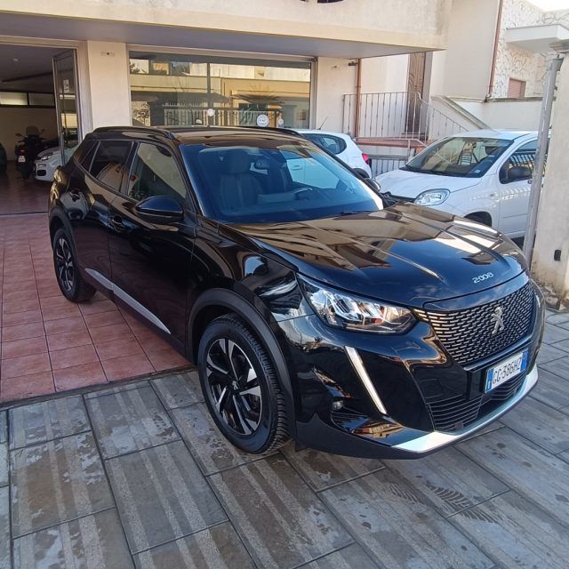 Peugeot 2008 2021
