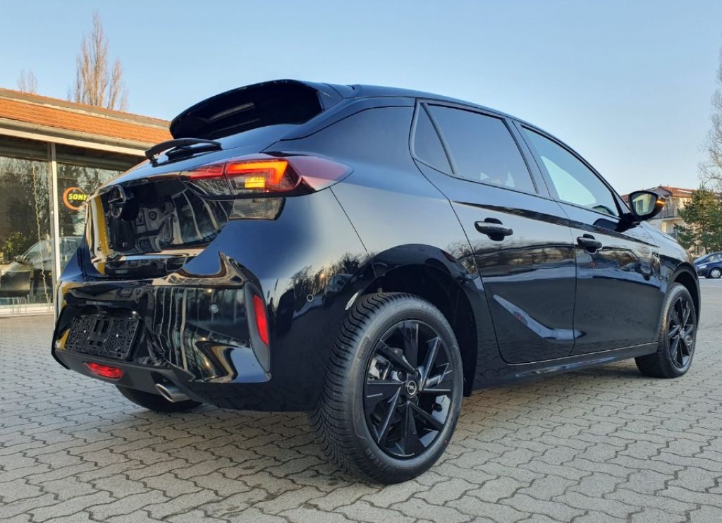 Opel Corsa 2024