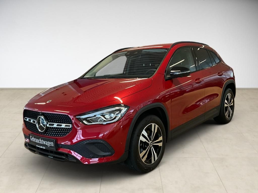 Mercedes-Benz GLA 200 2022