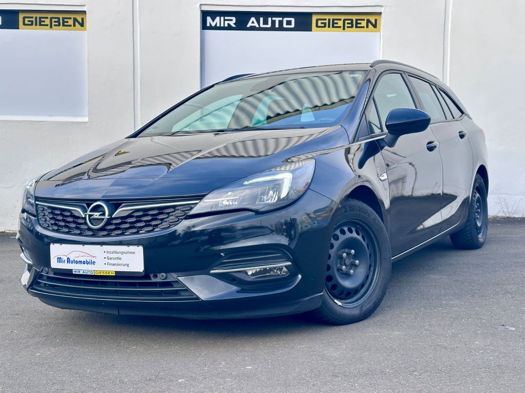 Opel Astra 2021