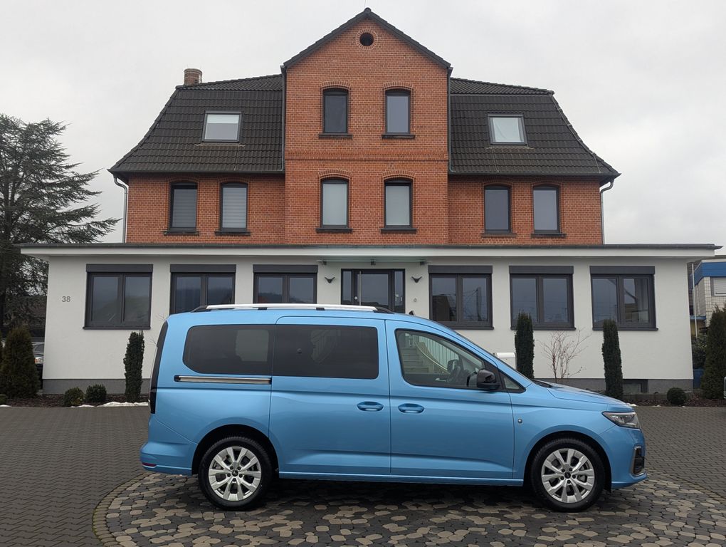 Ford Grand Tourneo 2025