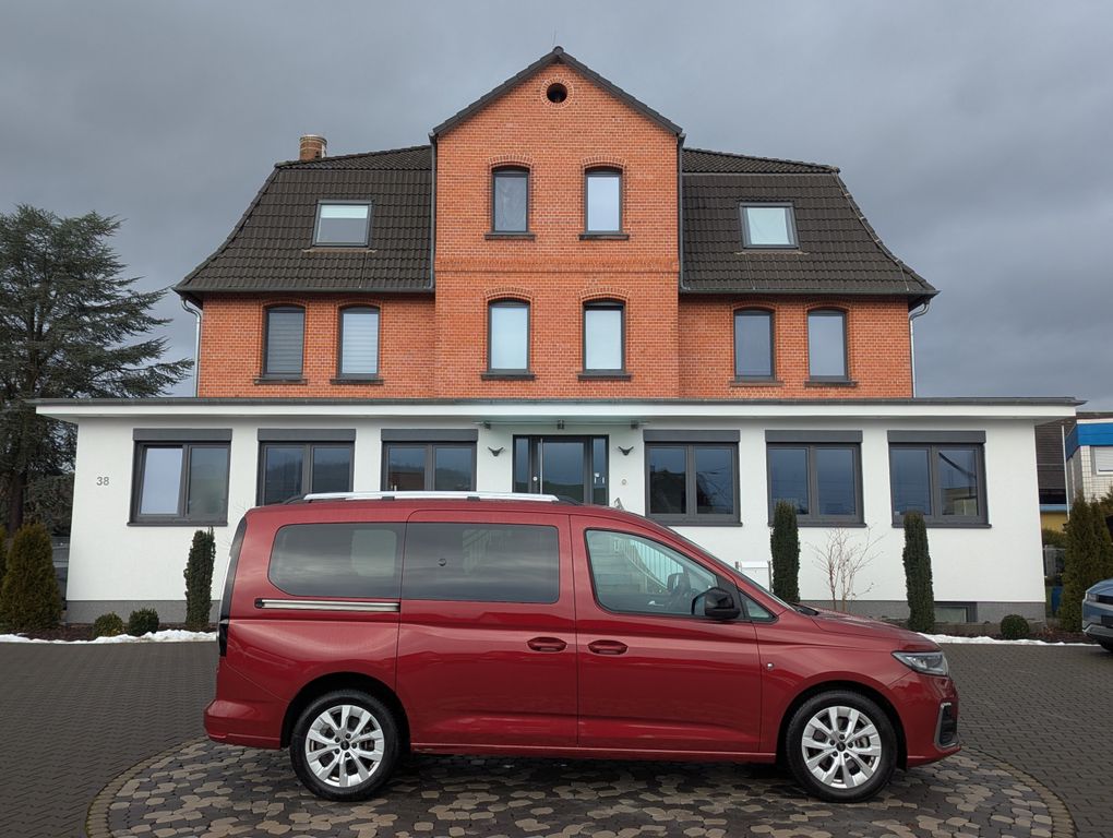 Ford Grand Tourneo 2025