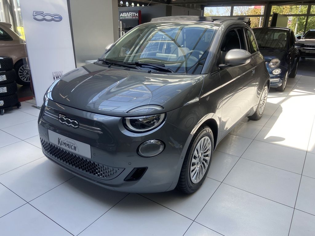 Fiat 500e 2023