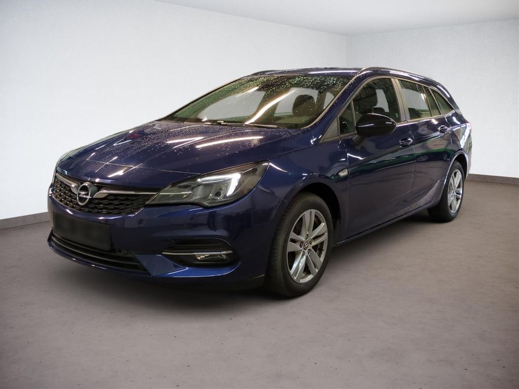 Opel Astra 2021