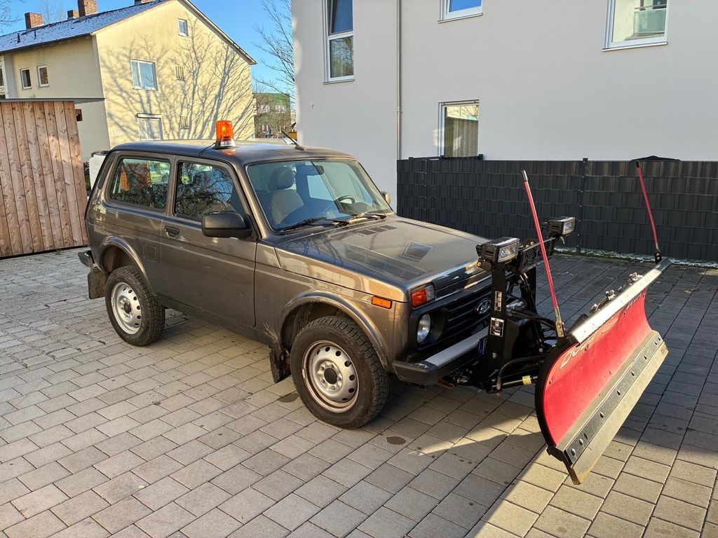 Lada Niva 2021