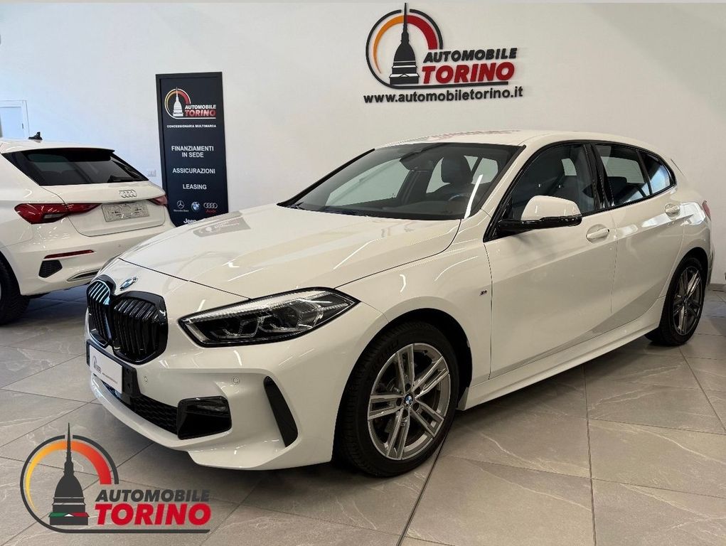 BMW 118 2022