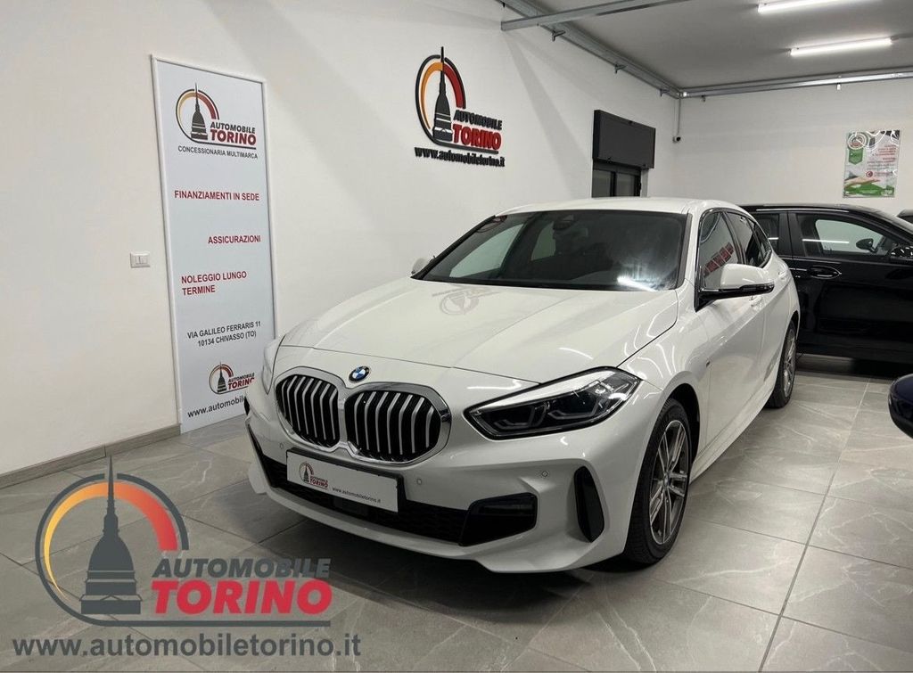 BMW 118 2023