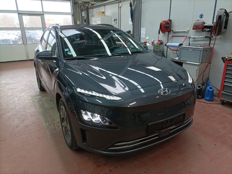 Hyundai KONA 2023