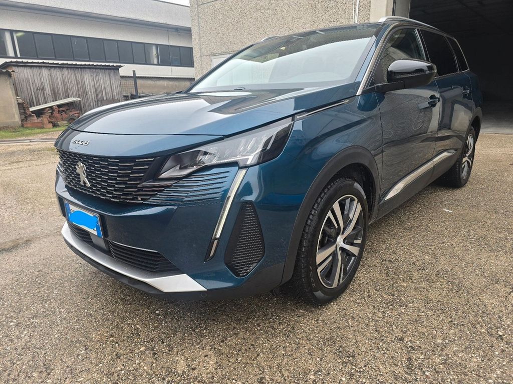 Peugeot 5008 2022