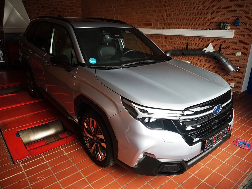 Subaru Forester 2025