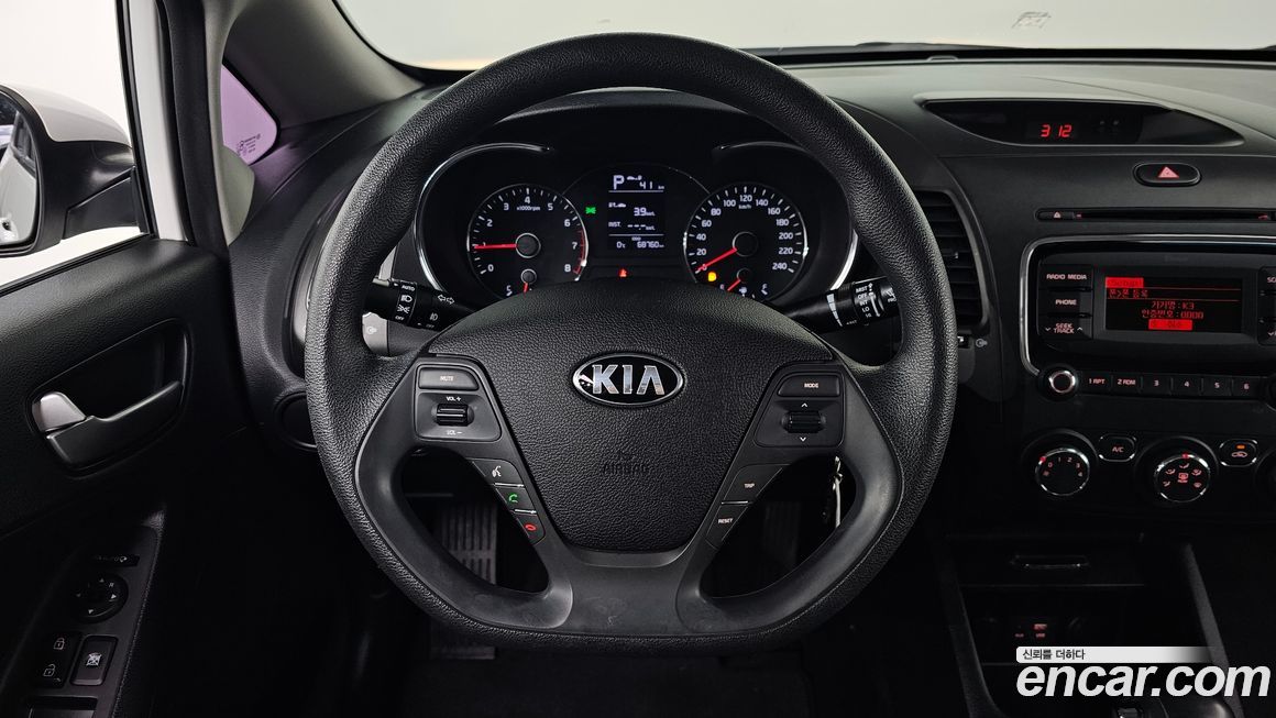 Kia K3 2016