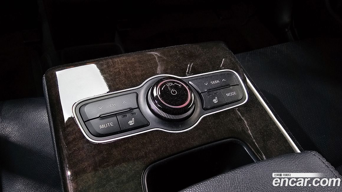 Kia K7 2013