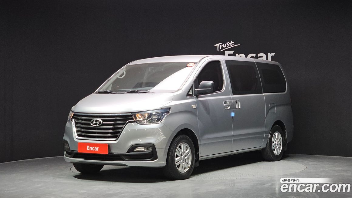 Hyundai Starex 2018