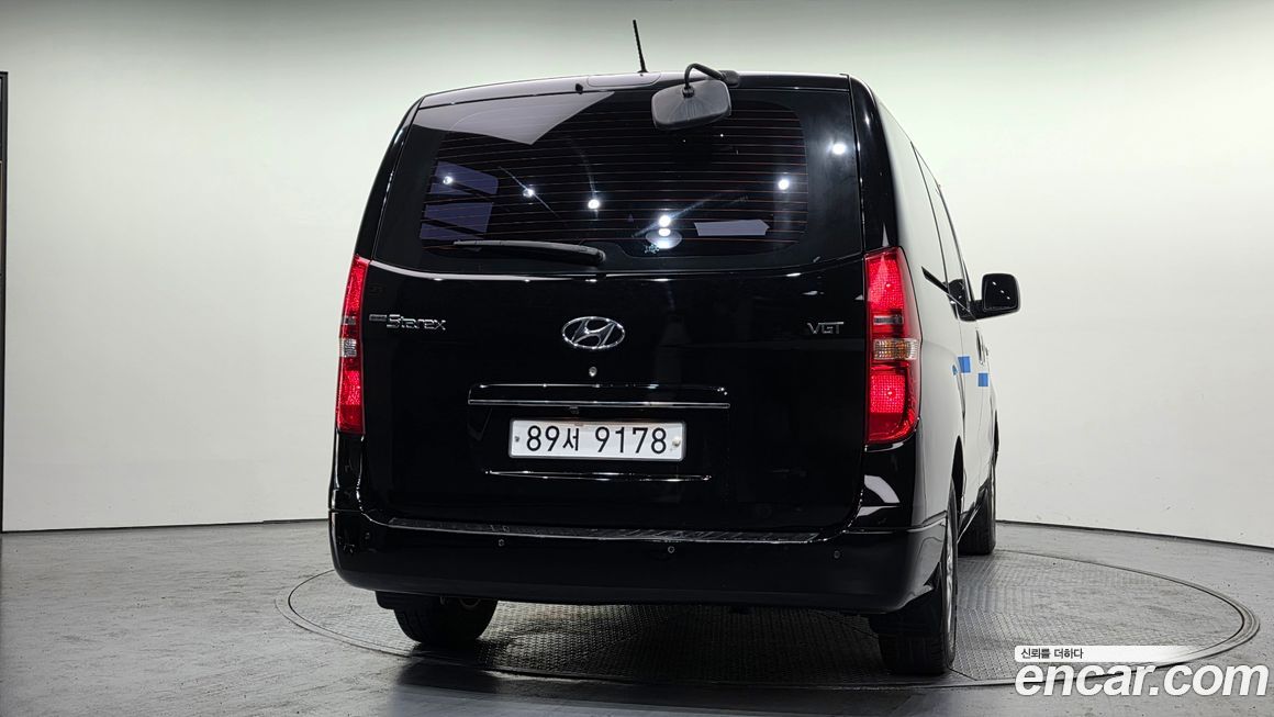 Hyundai Starex 2016