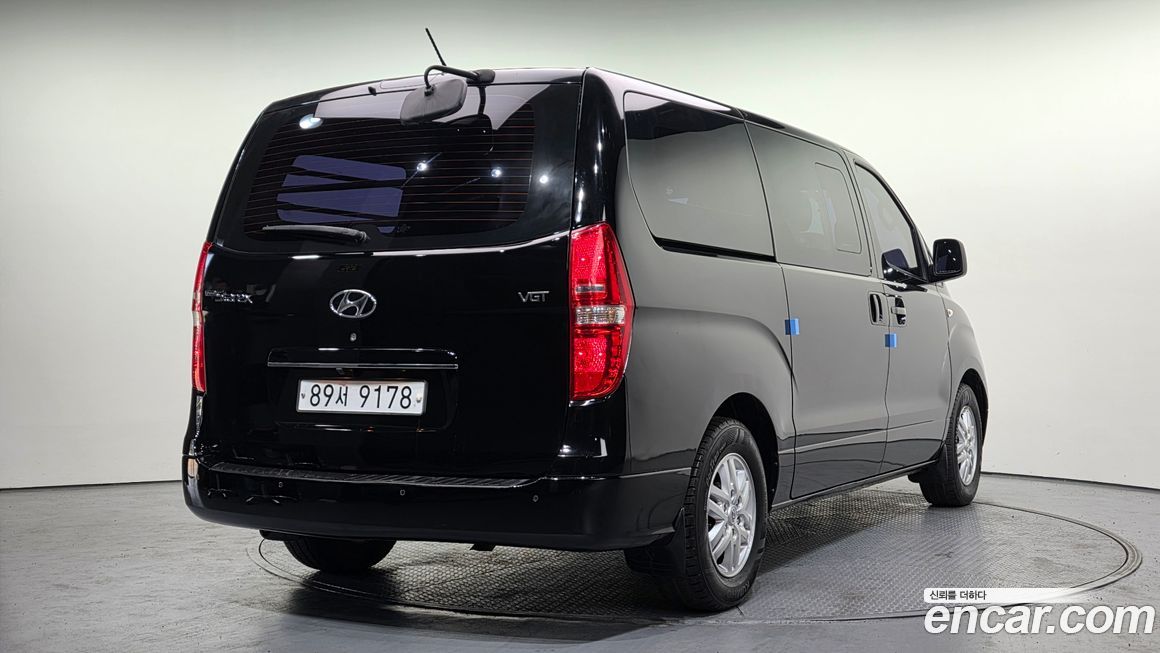 Hyundai Starex 2016