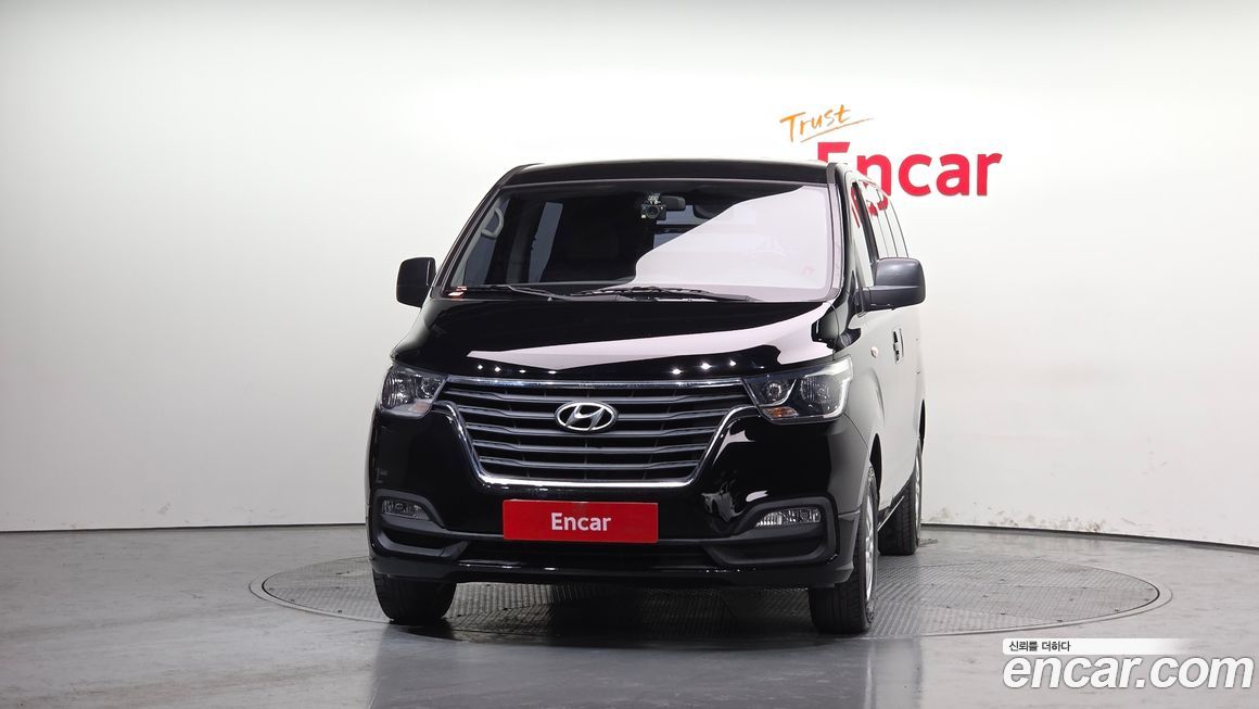 Hyundai Starex 2019