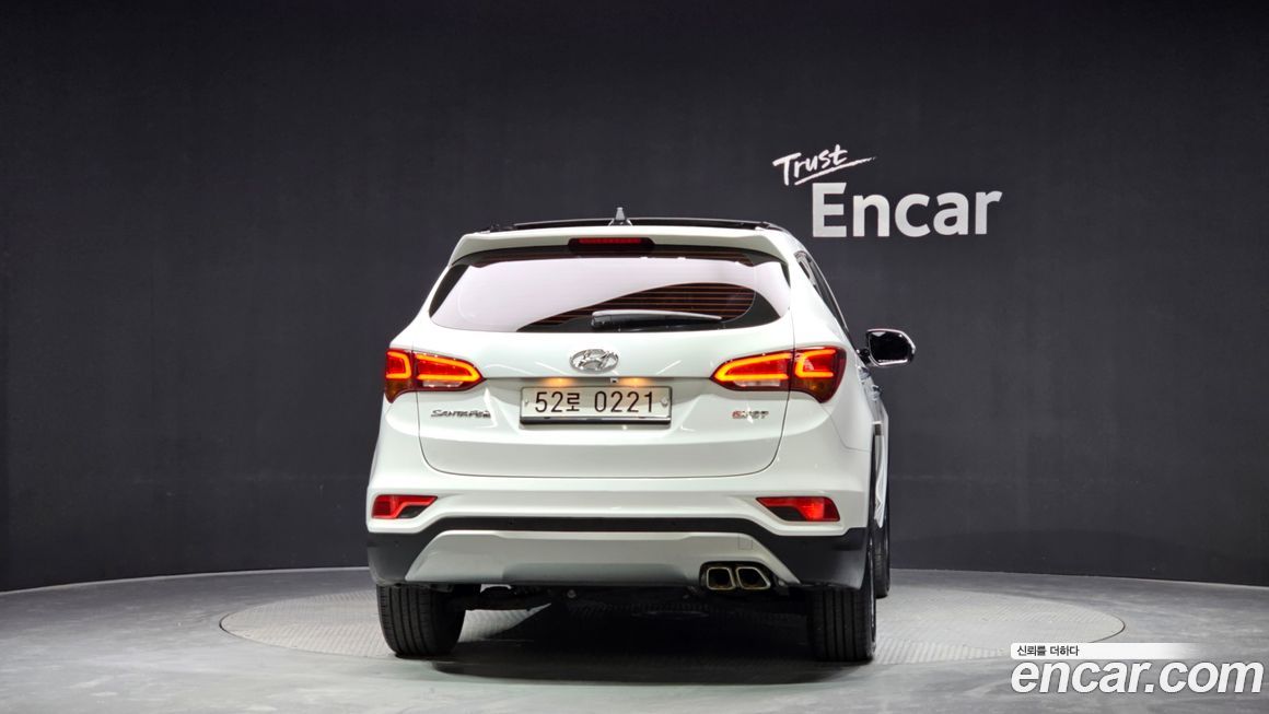 Hyundai Santafe 2016