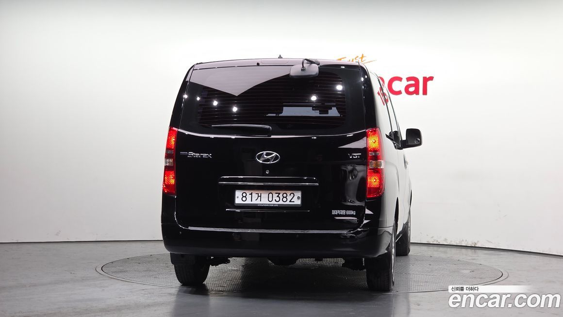 Hyundai Starex 2019