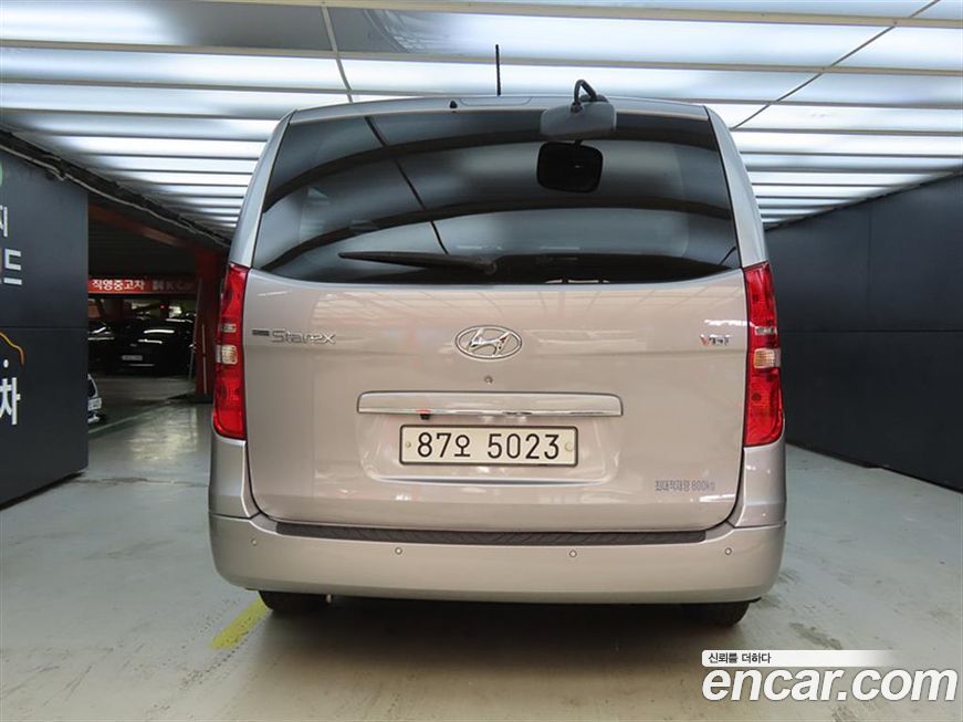 Hyundai Starex 2019