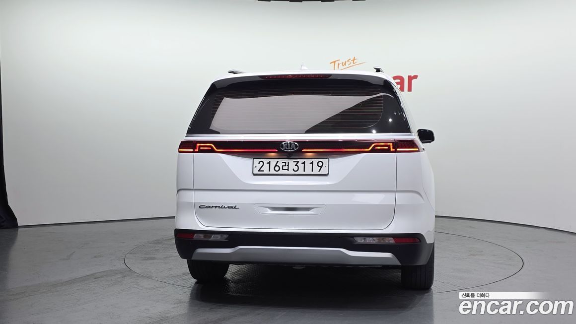Kia Canival 2021