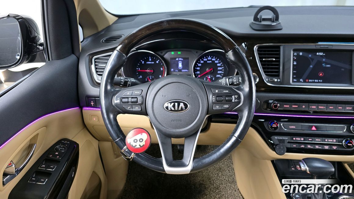 Kia Canival 2019