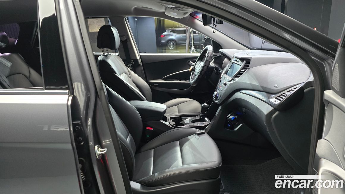 Hyundai Santafe 2016