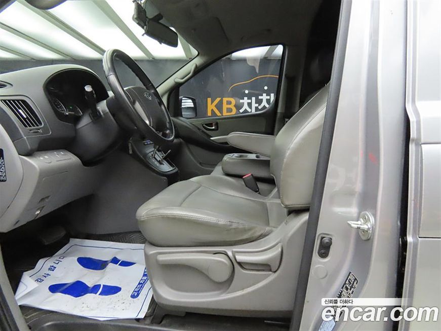 Hyundai Starex 2019