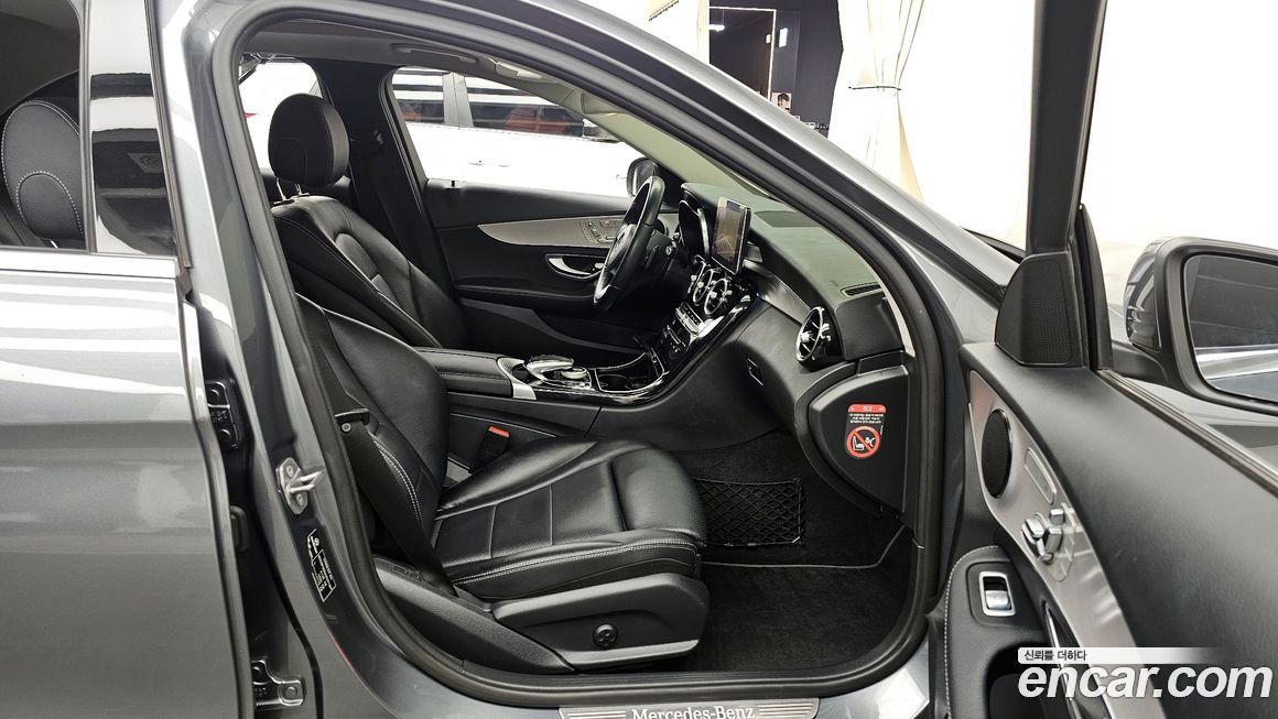 Mercedes-Benz C-Class 2017