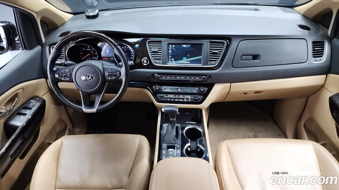 Kia Canival 2019