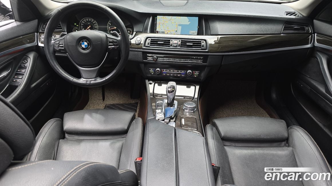 BMW 5-Series 2016
