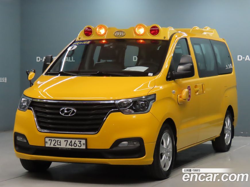 Hyundai Starex 2019