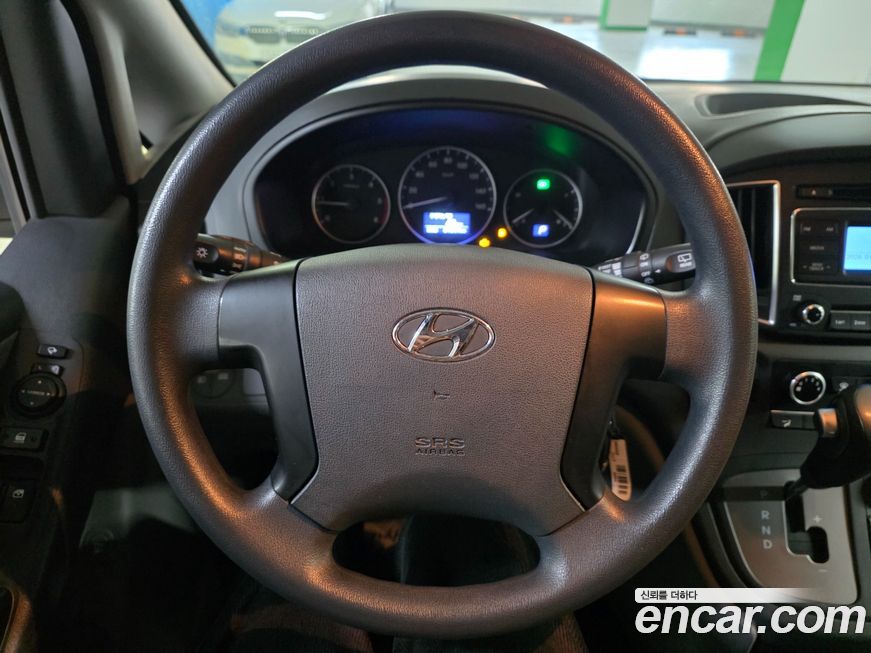 Hyundai Starex 2021