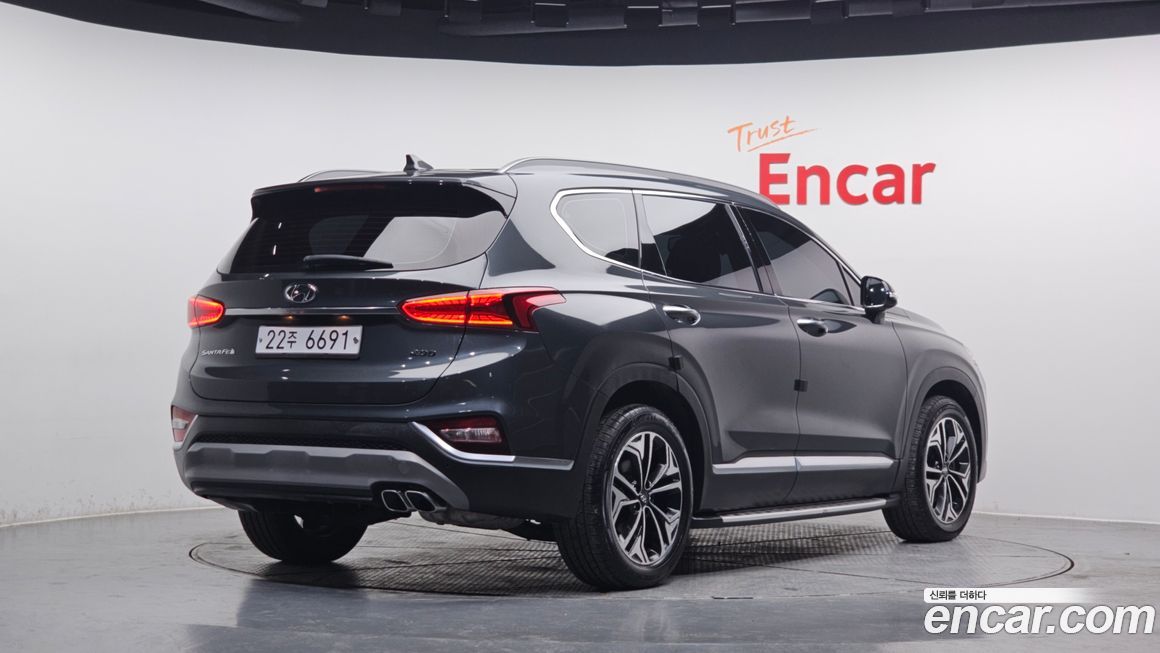 Hyundai Santafe 2020
