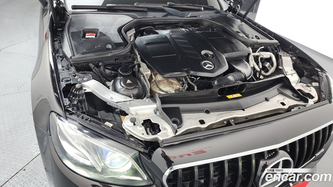 Mercedes-Benz E-Class 2019