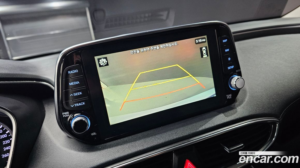 Hyundai Santafe 2019