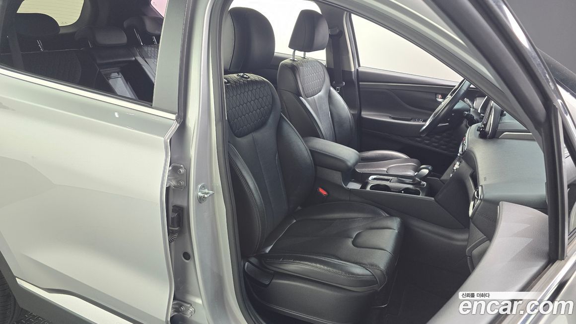 Hyundai Santafe 2020