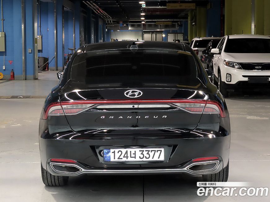 Hyundai Grandeur 2022