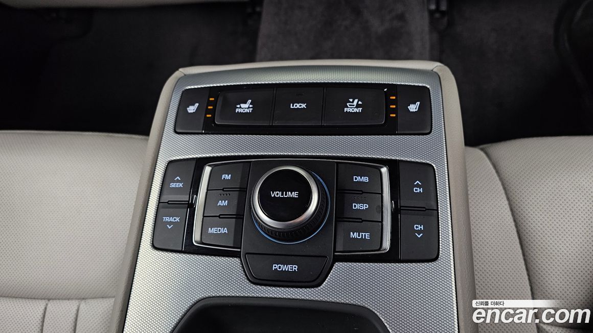 Genesis G80 2019